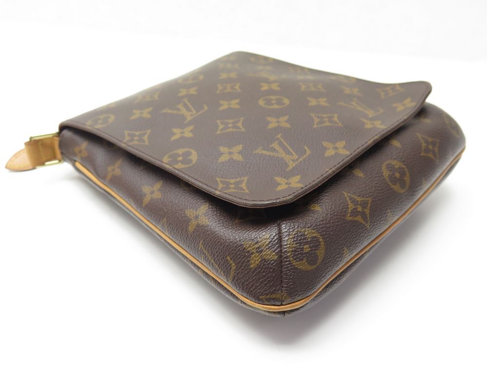 BESACE LOUIS VUITTON MUSETTE - LuxeForYou