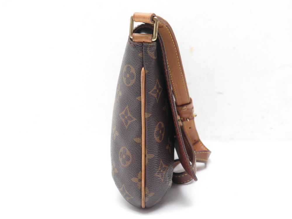 BESACE LOUIS VUITTON MUSETTE - LuxeForYou