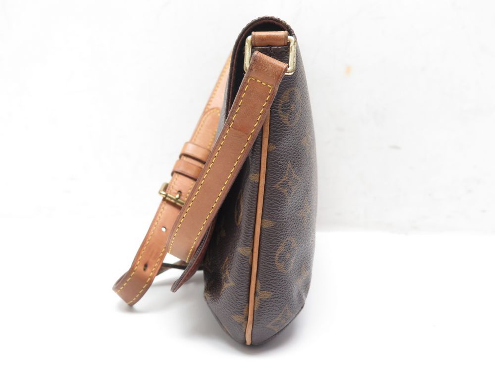 sac a main louis vuitton musette tango besace toile