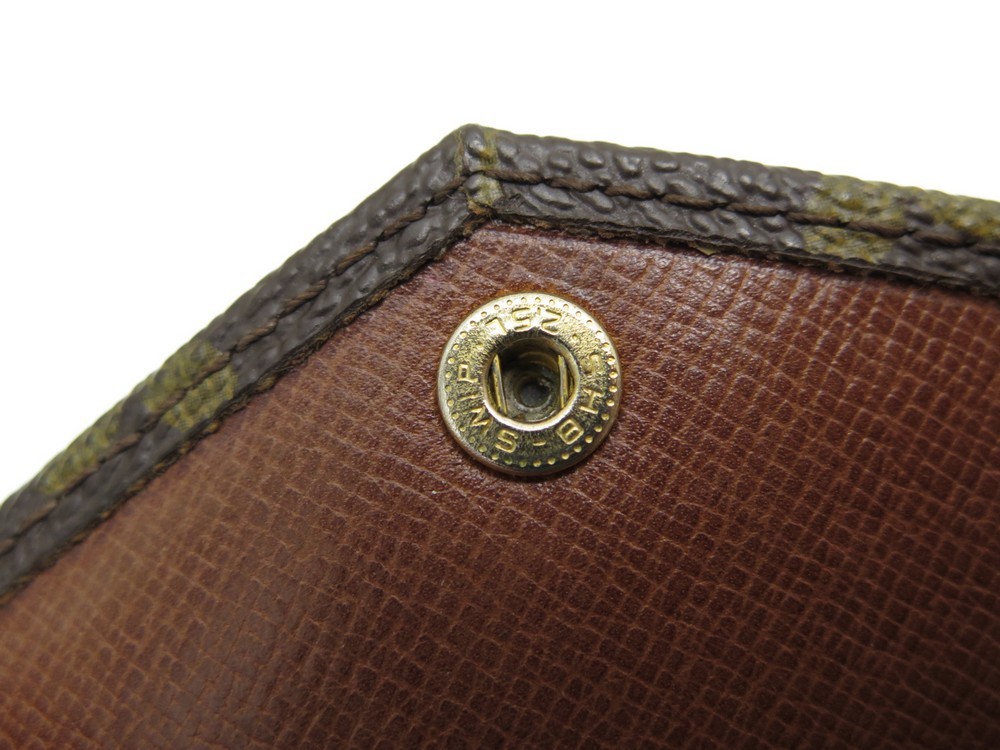 Louis Vuitton, Bags, Authentic Vintage Louis Vuitton Monogram Elise Wallet  Date Code 862