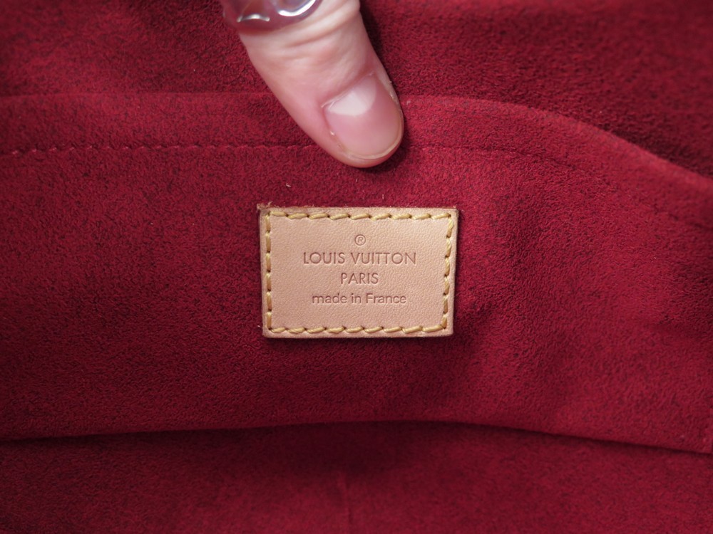 Sac à main croissant en toile Louis Vuitton Brown in Cloth - 31633165