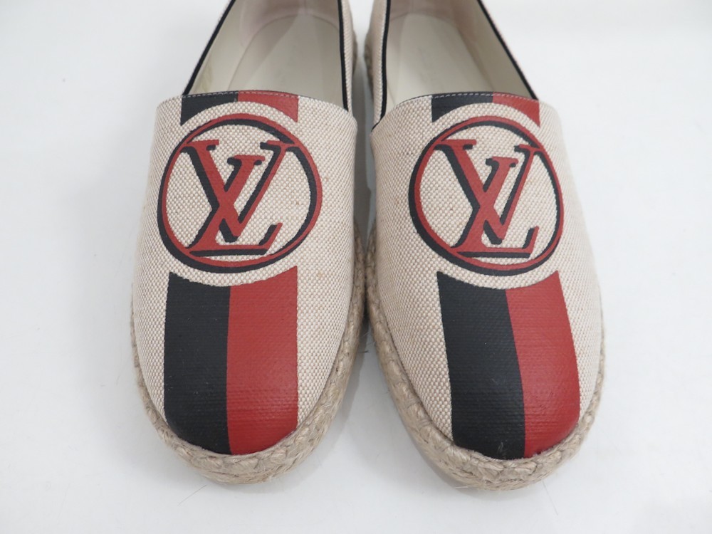 Louis Vuitton Blue Shore Canvas Postcard Platform Espadrilles Beige Light  blue Dark blue Modal ref.492480 - Joli Closet