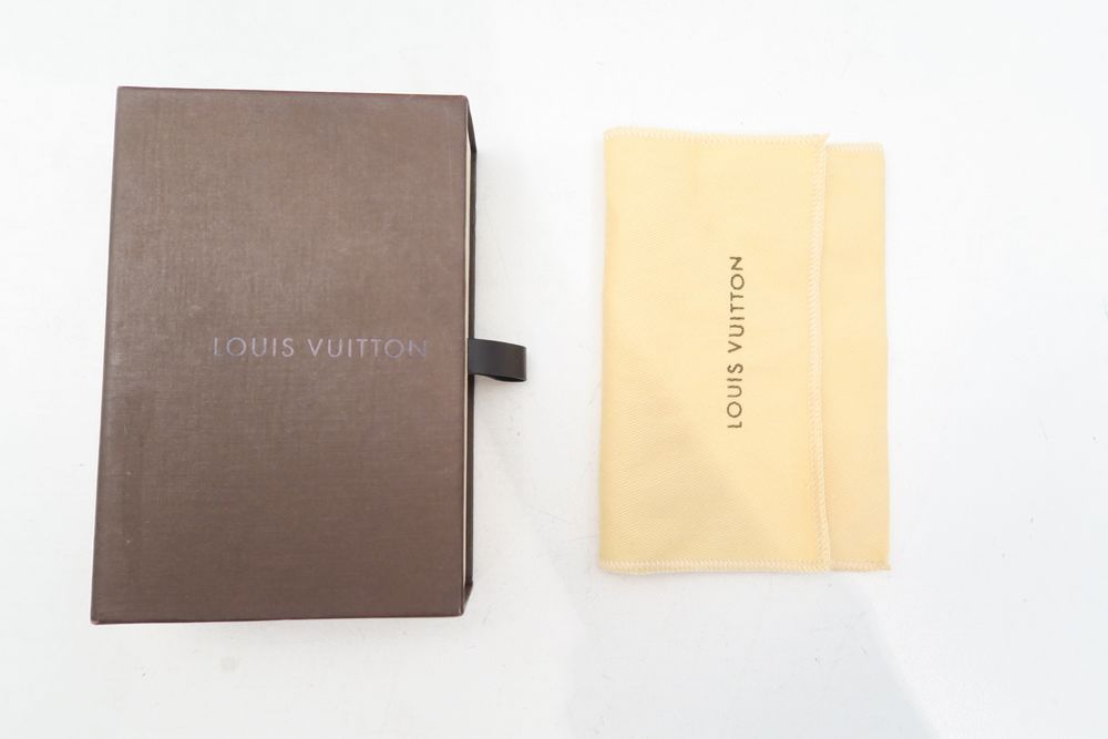 Louis-Vuitton-Pince-A-Billets-Money-Clip-Beige-M64692