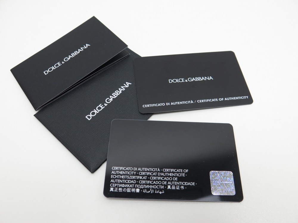 Dolce and discount gabbana authenticity card