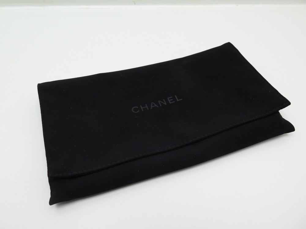 portefeuille pochette chanel cambon cuir