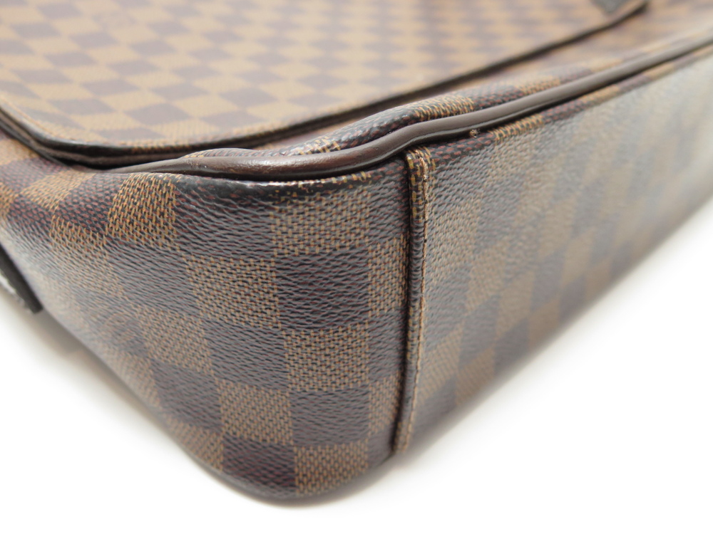 sacoche louis vuitton shelton en toile damier ebene mm