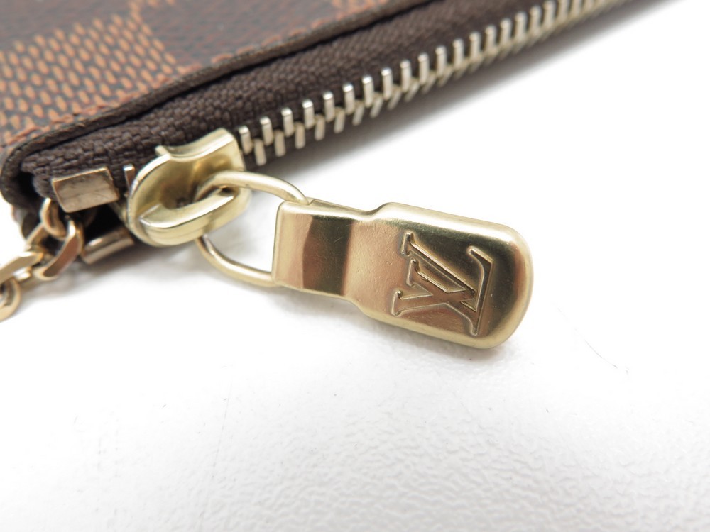 Louis Vuitton Leather Porte Clet Tab Bag Charm M68292 Yellow Metal  Pony-style calfskin ref.972023 - Joli Closet