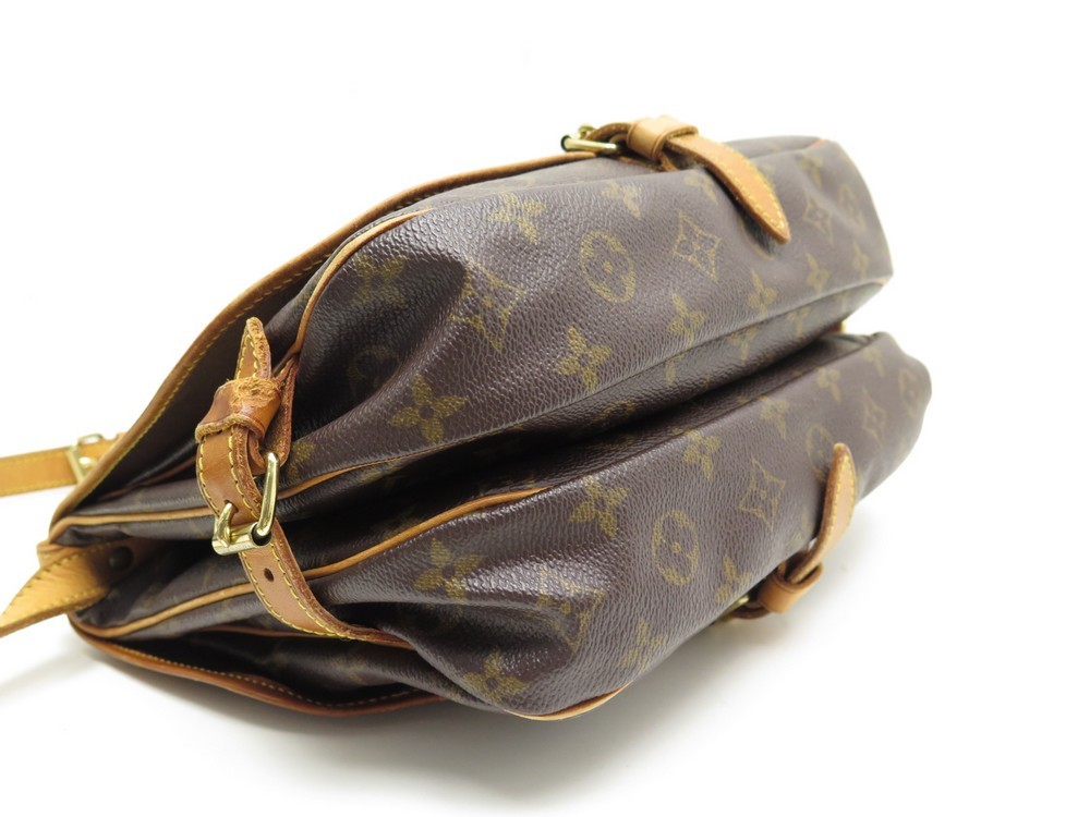 Sac bandoulière Louis Vuitton Saumur petit modèle en toile