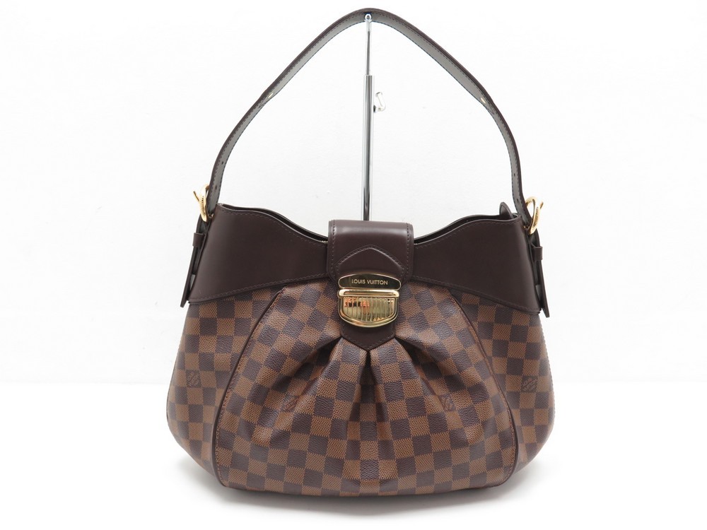 sistina louis vuitton