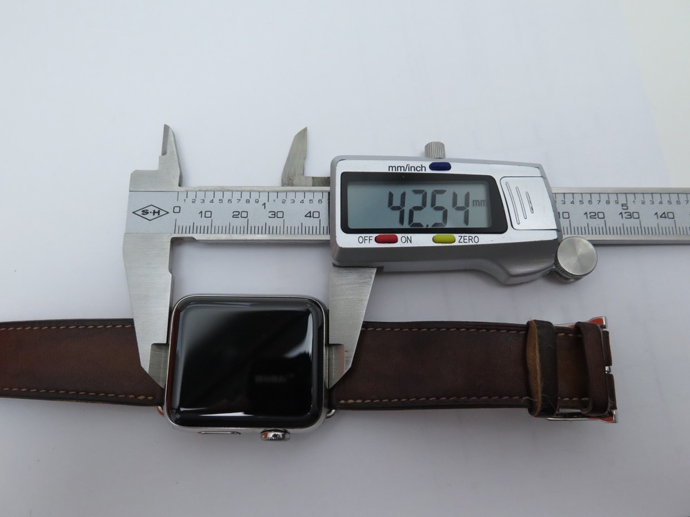 Bande de montre LOUIS VUITTON damier graphite 42mm ou 38mm pour APPLE WATCH