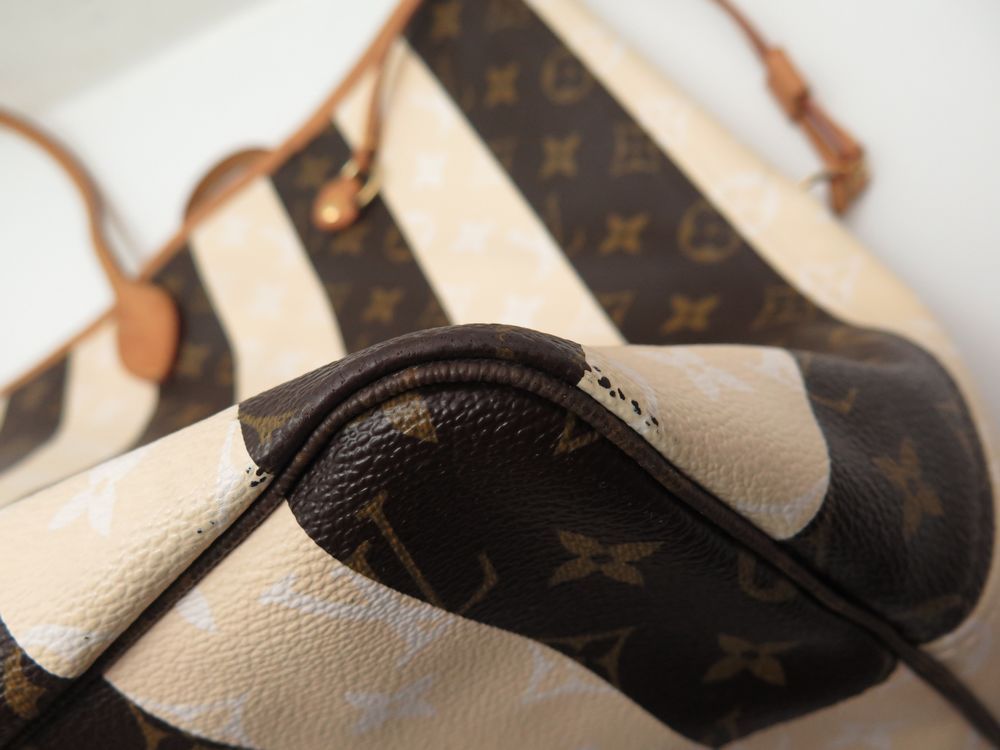 Louis Vuitton Neverfull Rayures GM - Lestore Brasil