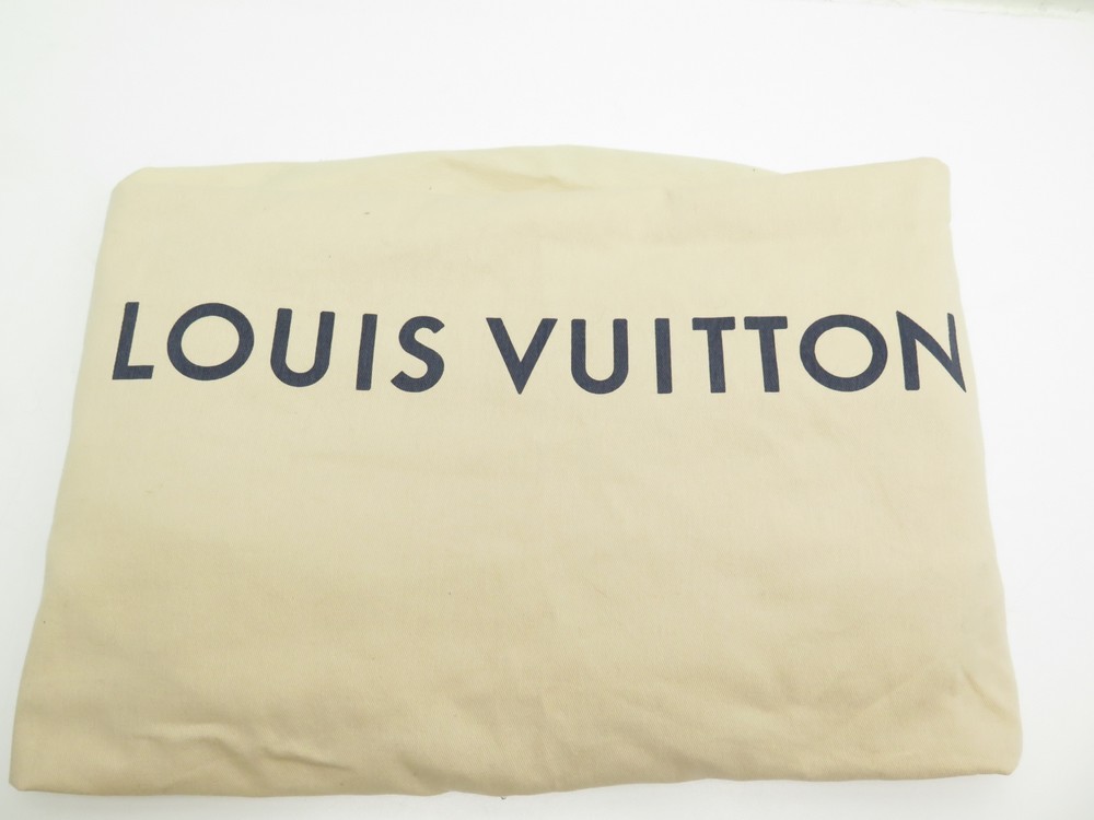 Valise de voyage Louis Vuitton Monogram Pegase. Extérieu…