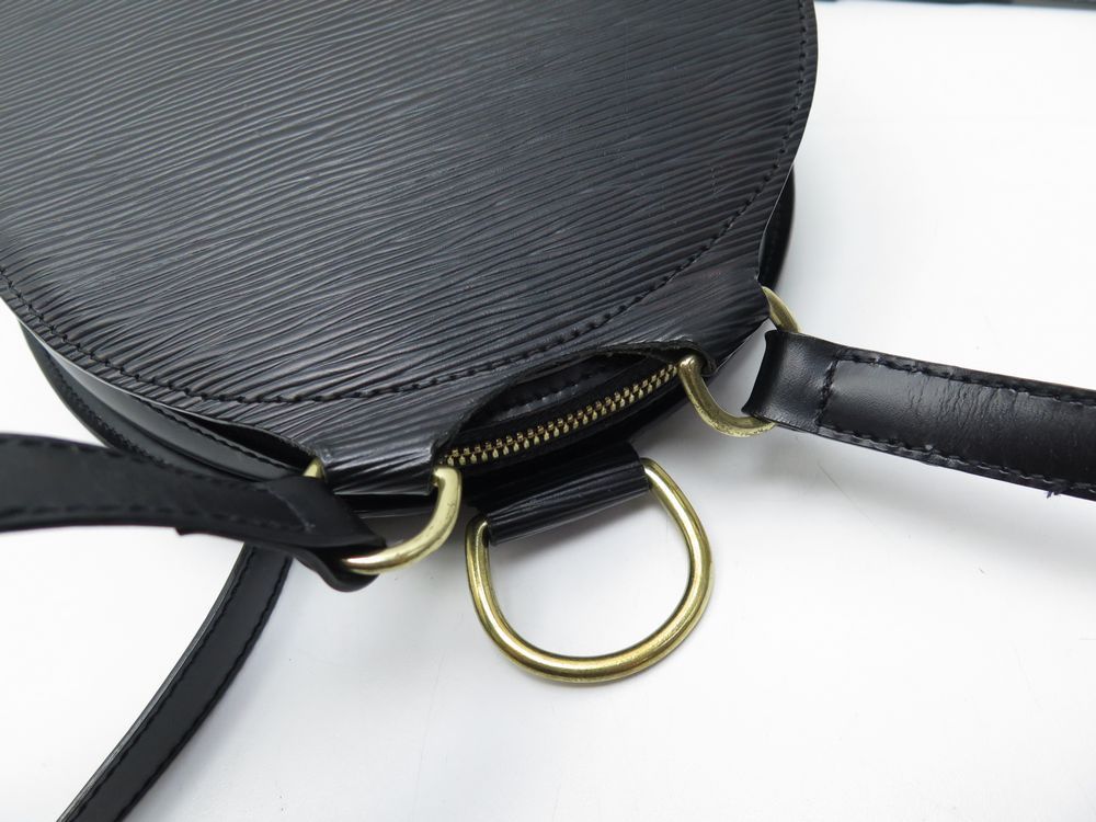 sac a dos louis vuitton ellipse en cuir epi noir black