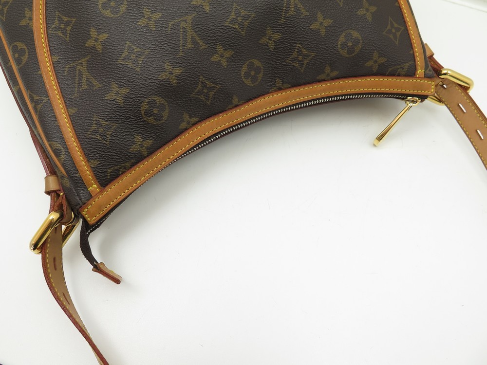Louis Vuitton Monogram Tulum GM Crossbody Bag M40075 – Timeless Vintage  Company