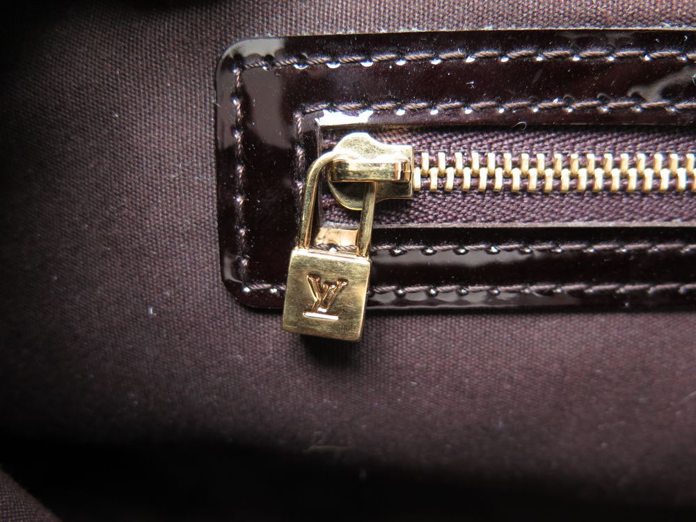 RvceShops Revival, sac a main louis vuitton mirabeau en cuir epi vernis  noir