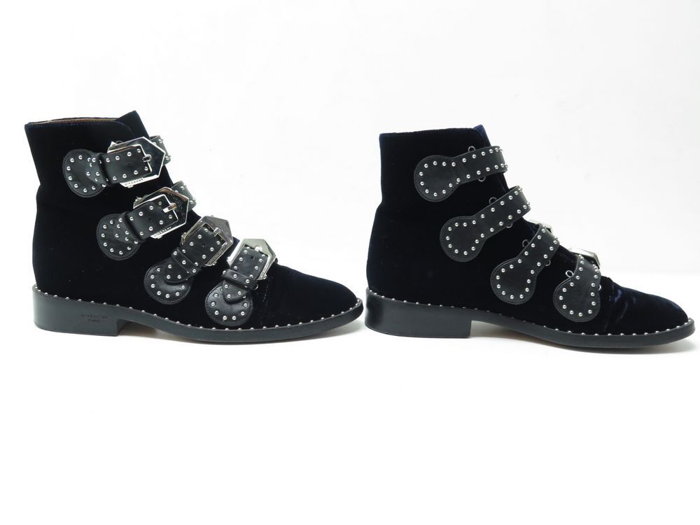 bottines cloutées givenchy