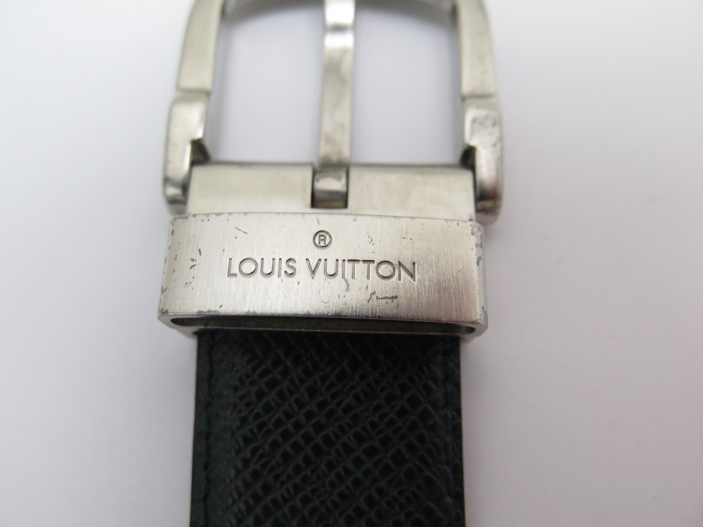 Signature en cuir ceinture Louis Vuitton Argenté taille 85 cm en Cuir -  35744725