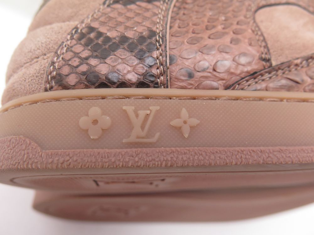 chaussures louis vuitton baskets 37.5 cuir python daim