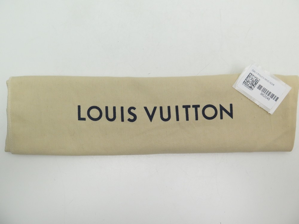 Louis Vuitton M62048 Daily Pouch Monogram Canvas Noir