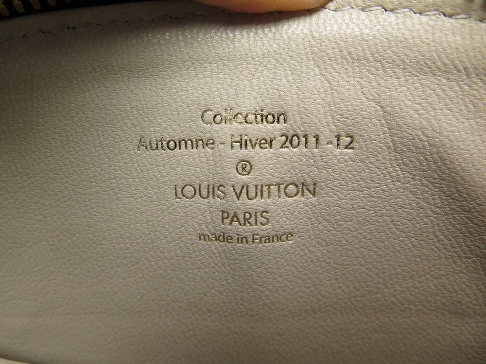 Louis Vuitton Fall Winter 2011 2012: Monogram Fetish Lockit Bb