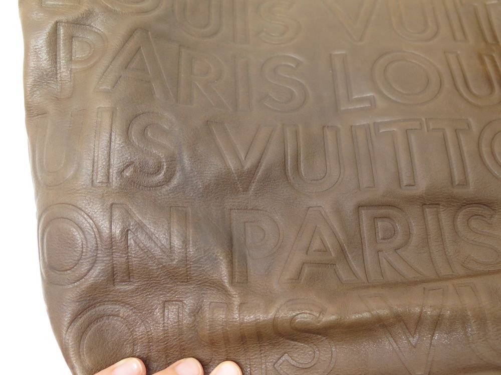 Louis Vuitton. Sac à main Paris Souple Whisper Cabas. C…