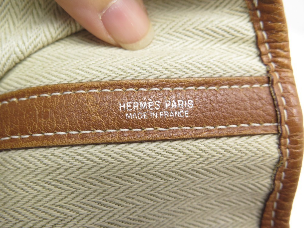 hermes garden party stamp location