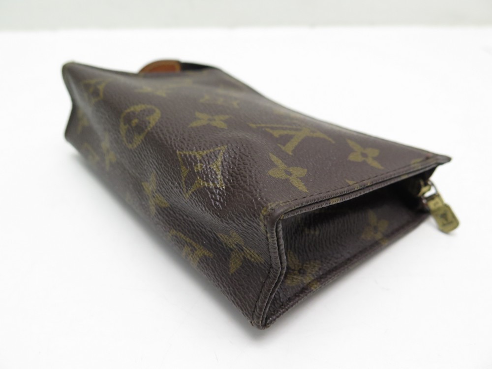 Louis Vuitton Monogram Poche Toilette 15 Astuccio per cosmetici M47546 LV  Auth rd2554 Tela ref.610974 - Joli Closet