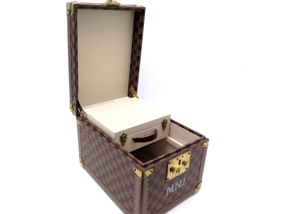 Authenticated used Louis Vuitton Monogram Bowat Flacon M21828 Makeup Box Case Trunk, Adult Unisex, Size: (HxWxD): 21cm x 22cm x 30cm / 8.26'' x 8.66