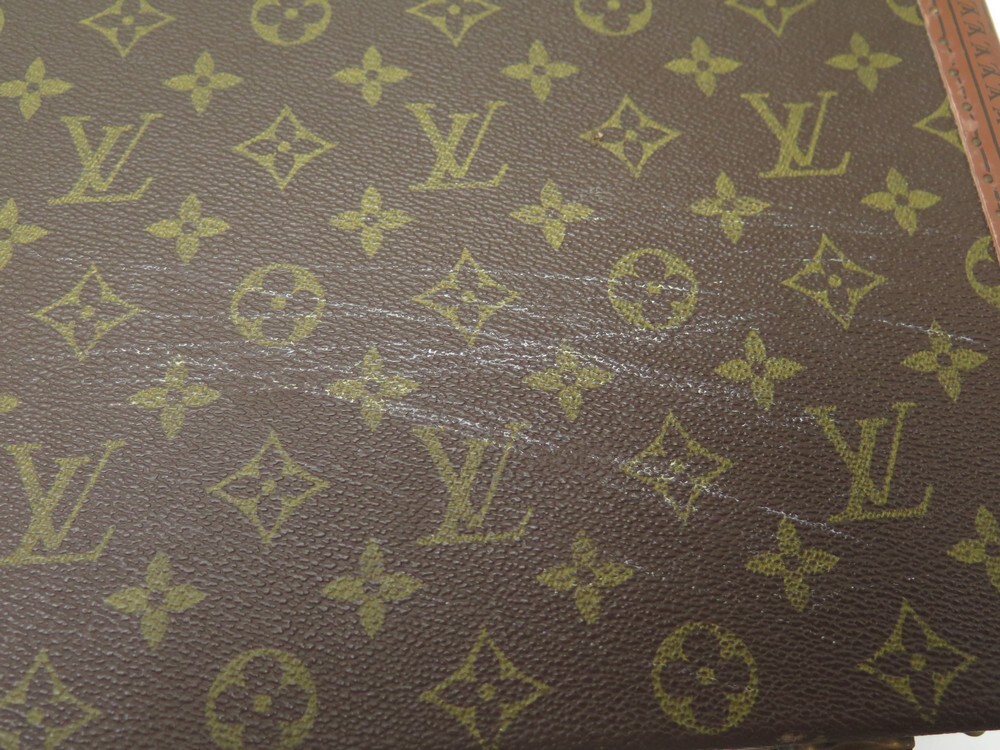 LOUIS VUITTON PRESIDENT CASE 44CM MONOGRAM FABRIC LV CASE BAG