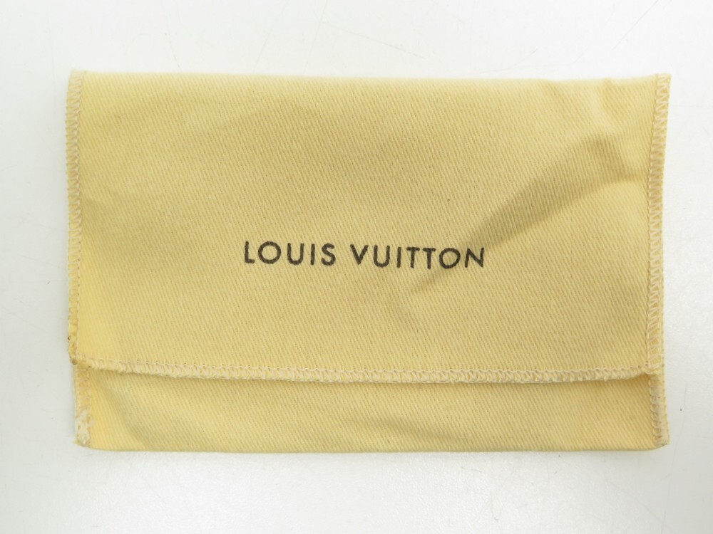 Louis Vuitton Limited Edition Volez Voguez Voyagez Card Holder –  purchasegarments