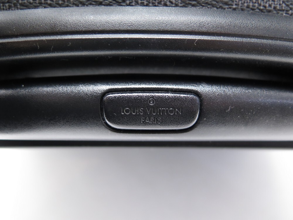 Louis Vuitton Pilot Slingbag Sable autres Cuirs