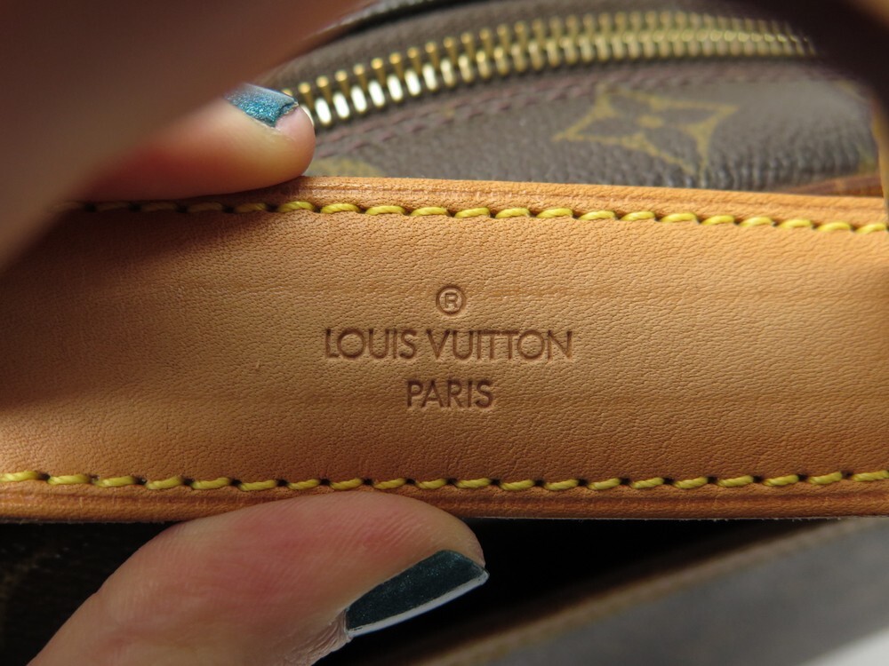 Blois en toile sac à main Louis Vuitton Beige en Toile - 35672098