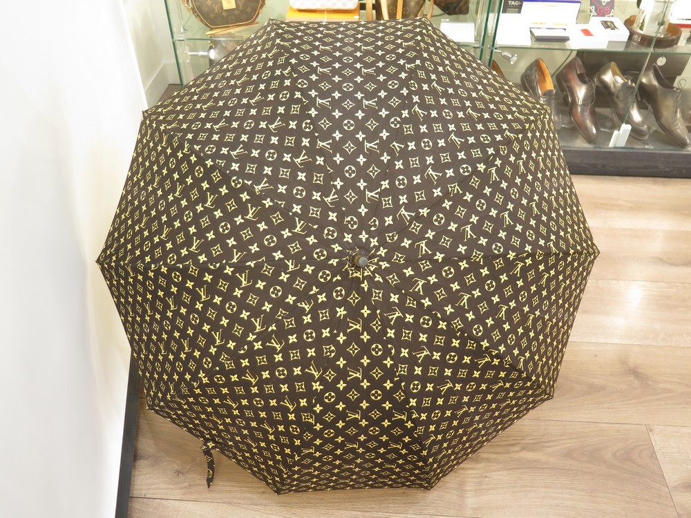Louis Vuitton Long Umbrella Monogram Mini Parapluy Giblet Leather Handle  Authen