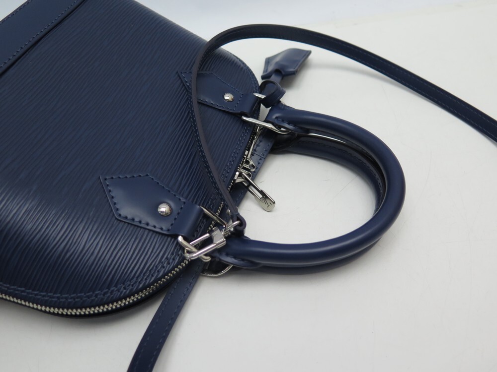 Alma Bb Blue Epi Leather Cross Body Bag – Vegaluxuries