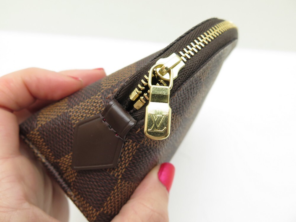 Shop Louis Vuitton DAMIER Cosmetic pouch (N47516) by BrandShoppe