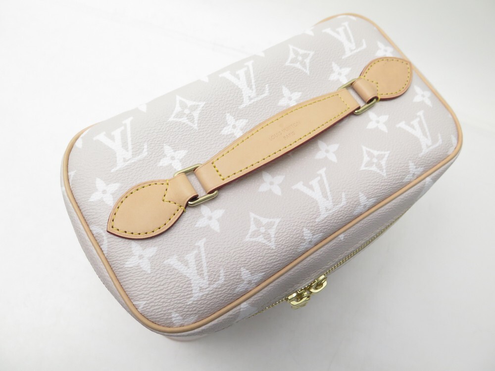 M80357 Louis Vuitton Nice BB Toiletries Bag