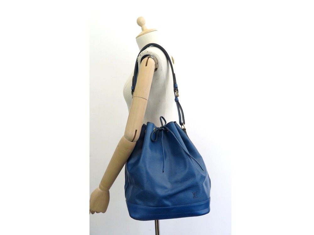 sac a main louis vuitton seau noe gm cuir epi bleu