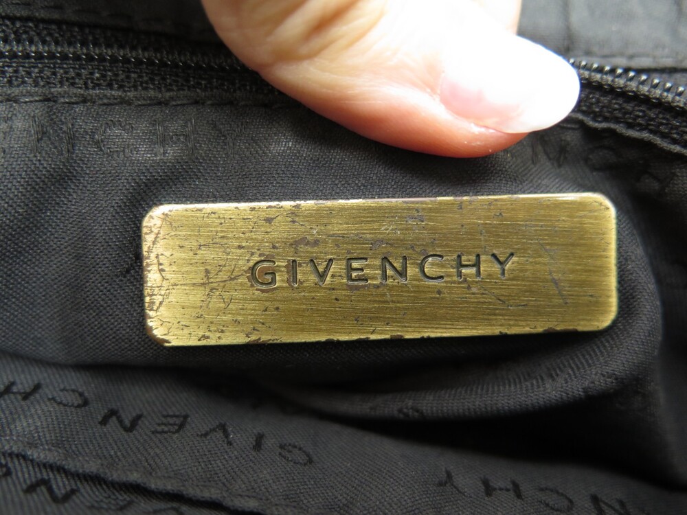 Givenchy shop es 0910