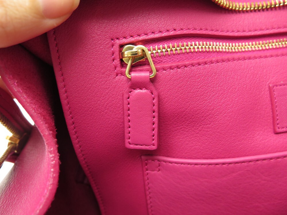 HANDBAG YVES SAINT LAURENT CABAS LINE Y CHYC M 311208 FUSHIA LEATHER BAG  Fuschia ref.566409 - Joli Closet