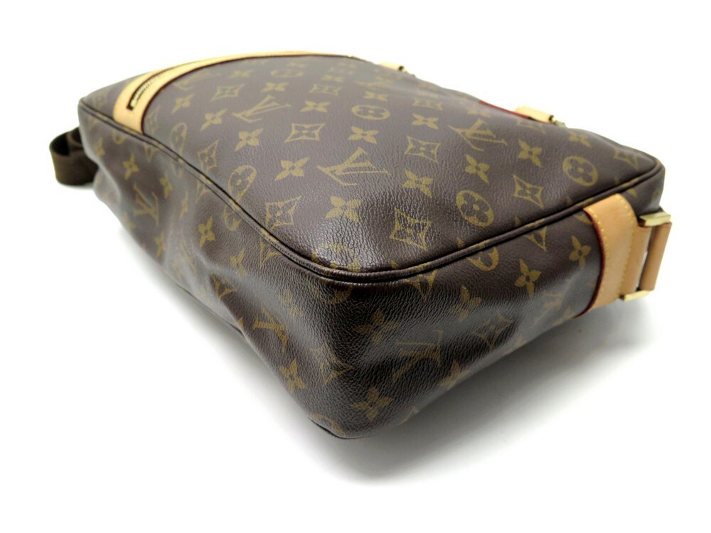 Louis Vuitton M40043 Monogram Canvas Sac Bosphore Travel Laptop/ Messenger  Bag