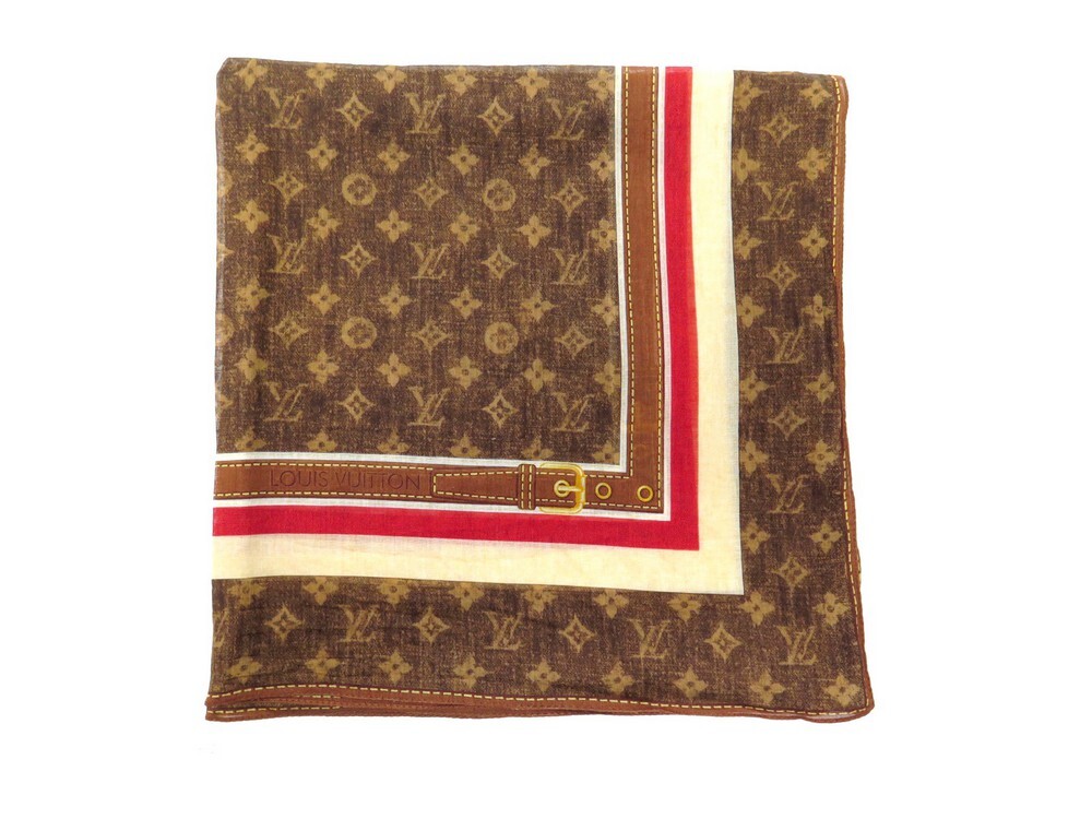 Lot - LOUIS VUITTON Foulard triangulaire en coton imprimé figurant