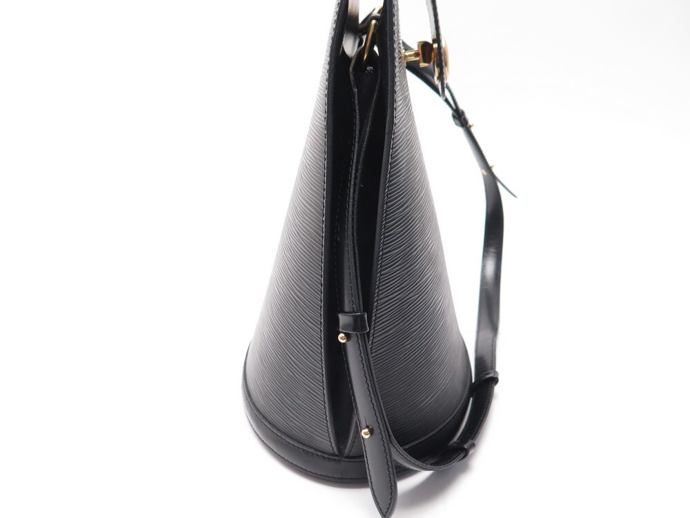 Cléry en cuir Louis Vuitton Noir en Cuir - 36112320