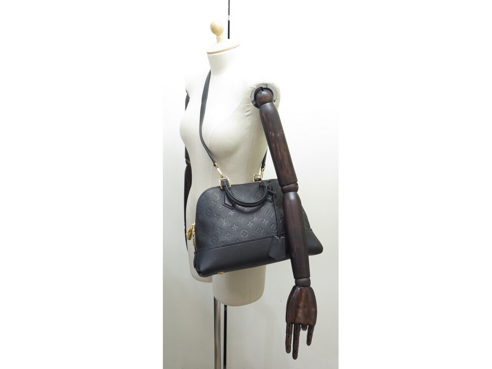 Shop Louis Vuitton Neo alma pm (M44832) by CITYMONOSHOP