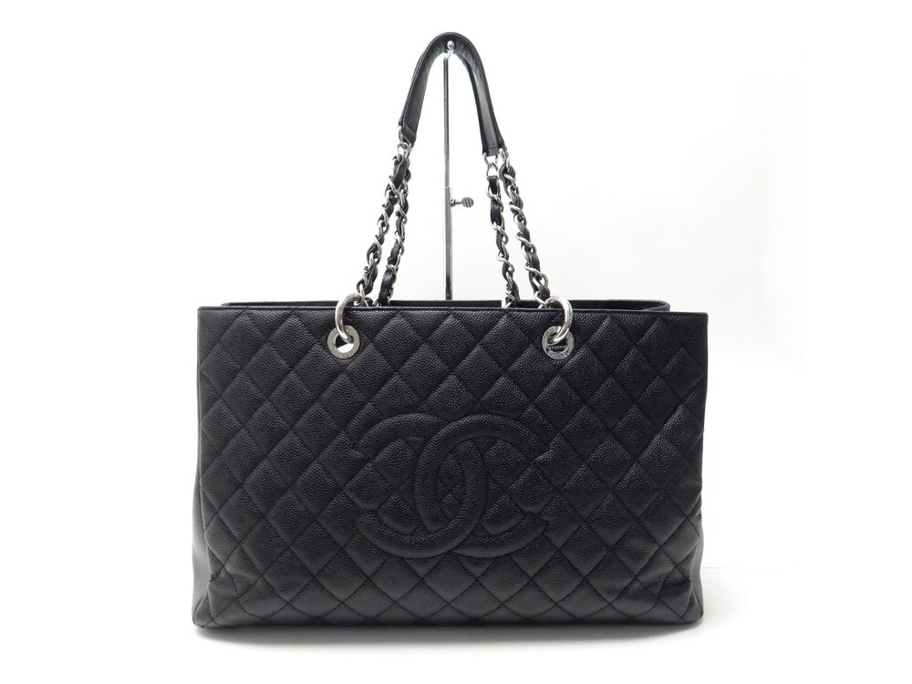 sac a main chanel a rabat logo cc en cuir caviar kaki