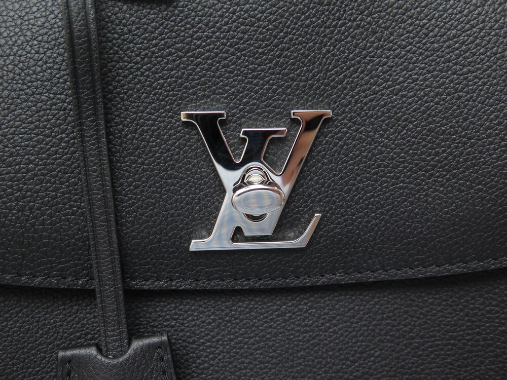 Louis Vuitton Lockme ever bb (M56645, M53937, M58978)