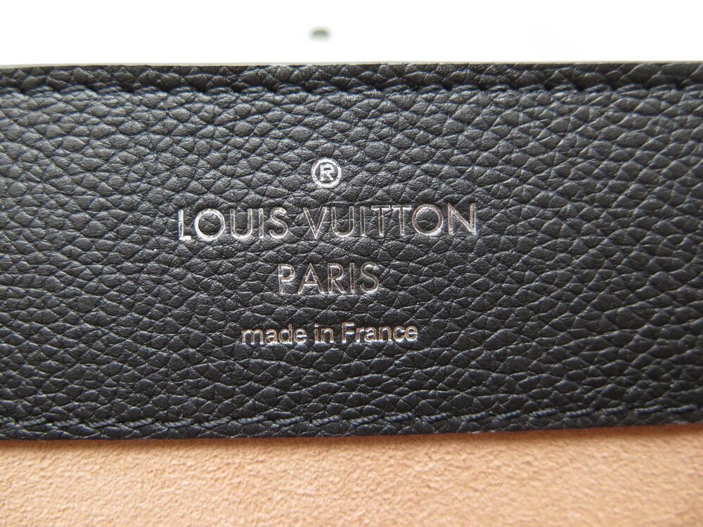 Shop Louis Vuitton LOCKME Lockme ever bb (M53937) by LeO.