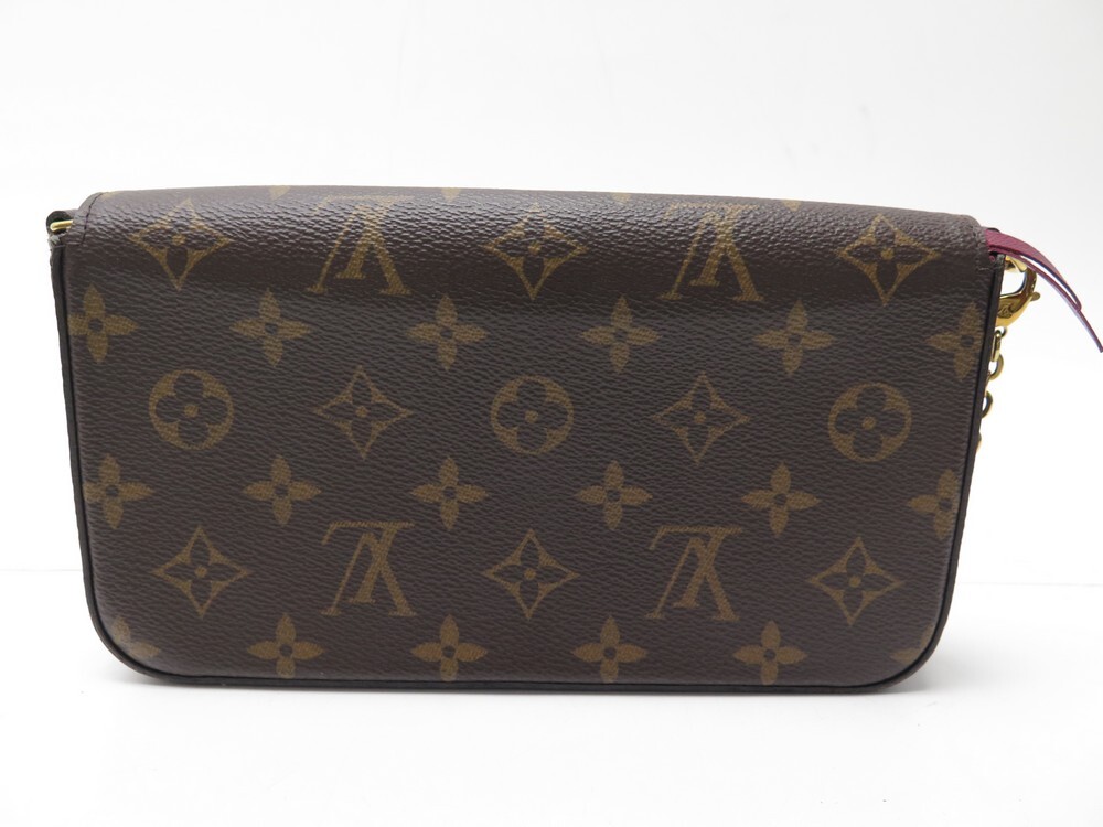 Louis Vuitton Mini Pochette Accessoires Handbag Evening Bags Clutches  (Monogram) : : Shoes & Handbags